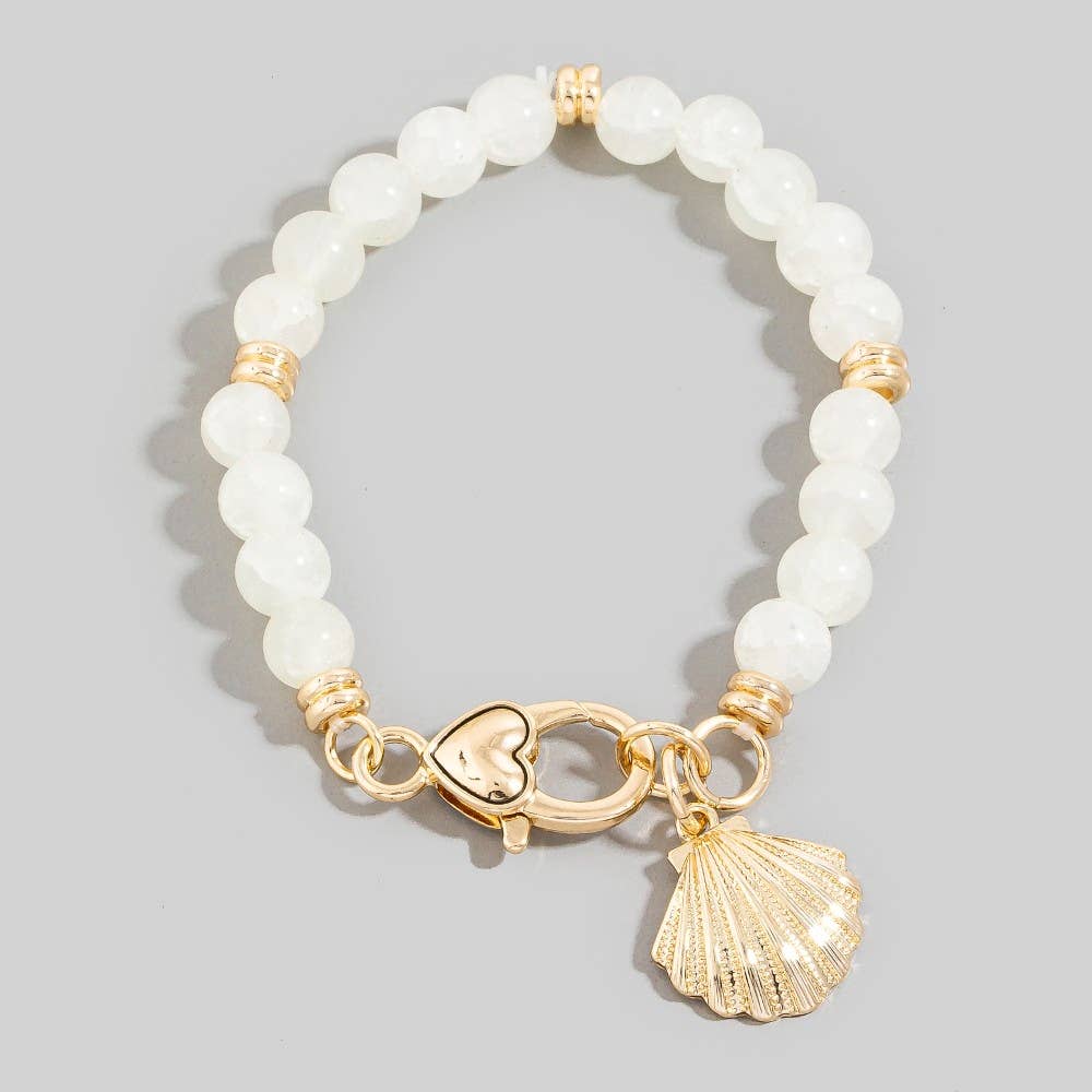 Sea Shell Charm And Heart Clasp Glass Beaded Bracelet