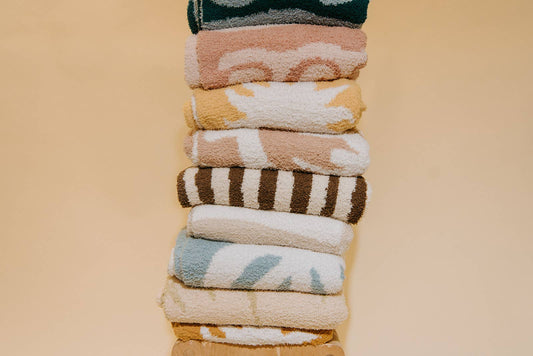 Shoreline Plush Throw - Slate Blue