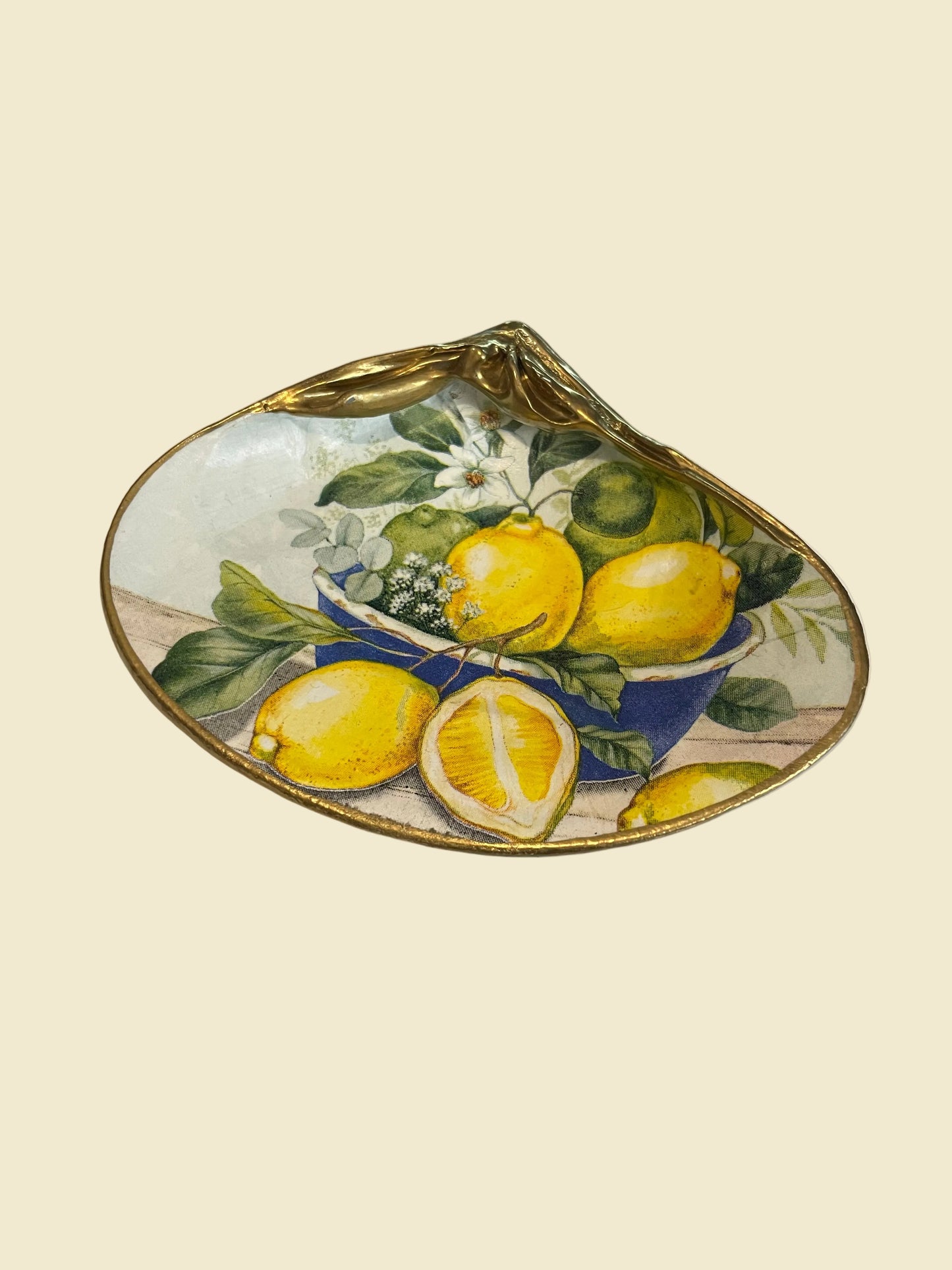 Shell Dish | Lemons black
