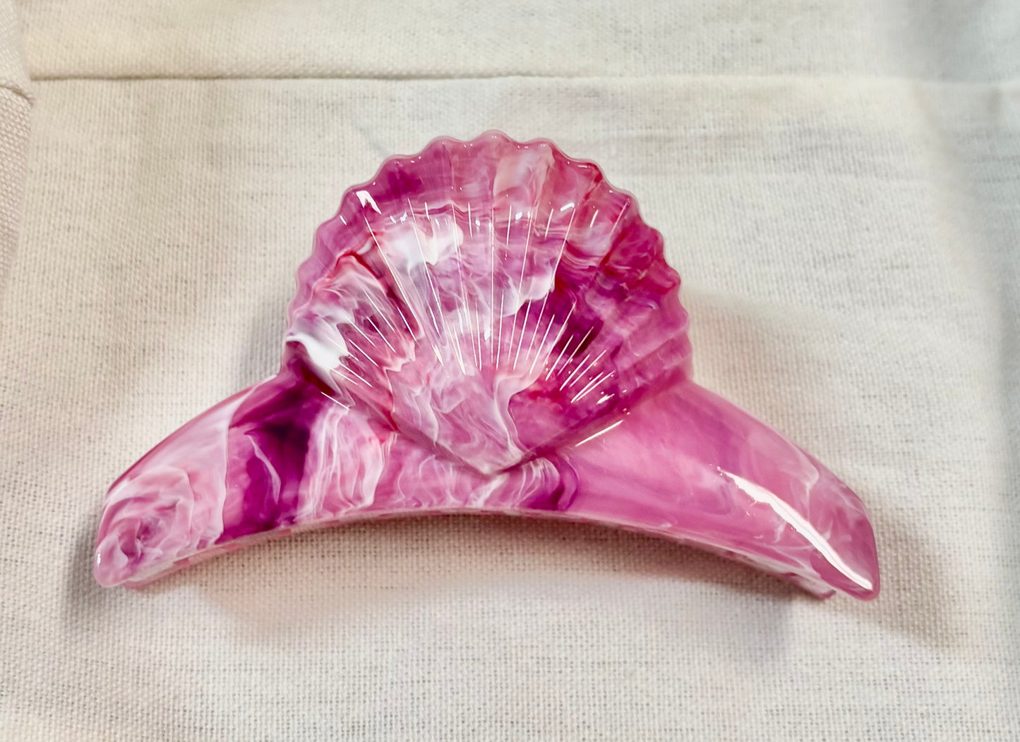 Clamshell Hair Clip Claw Pink