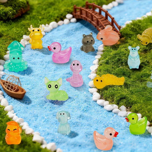 Mini Mystery Critters - Glow in the dark
