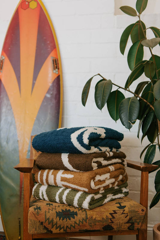 Flora Plush Throw - Sage Green