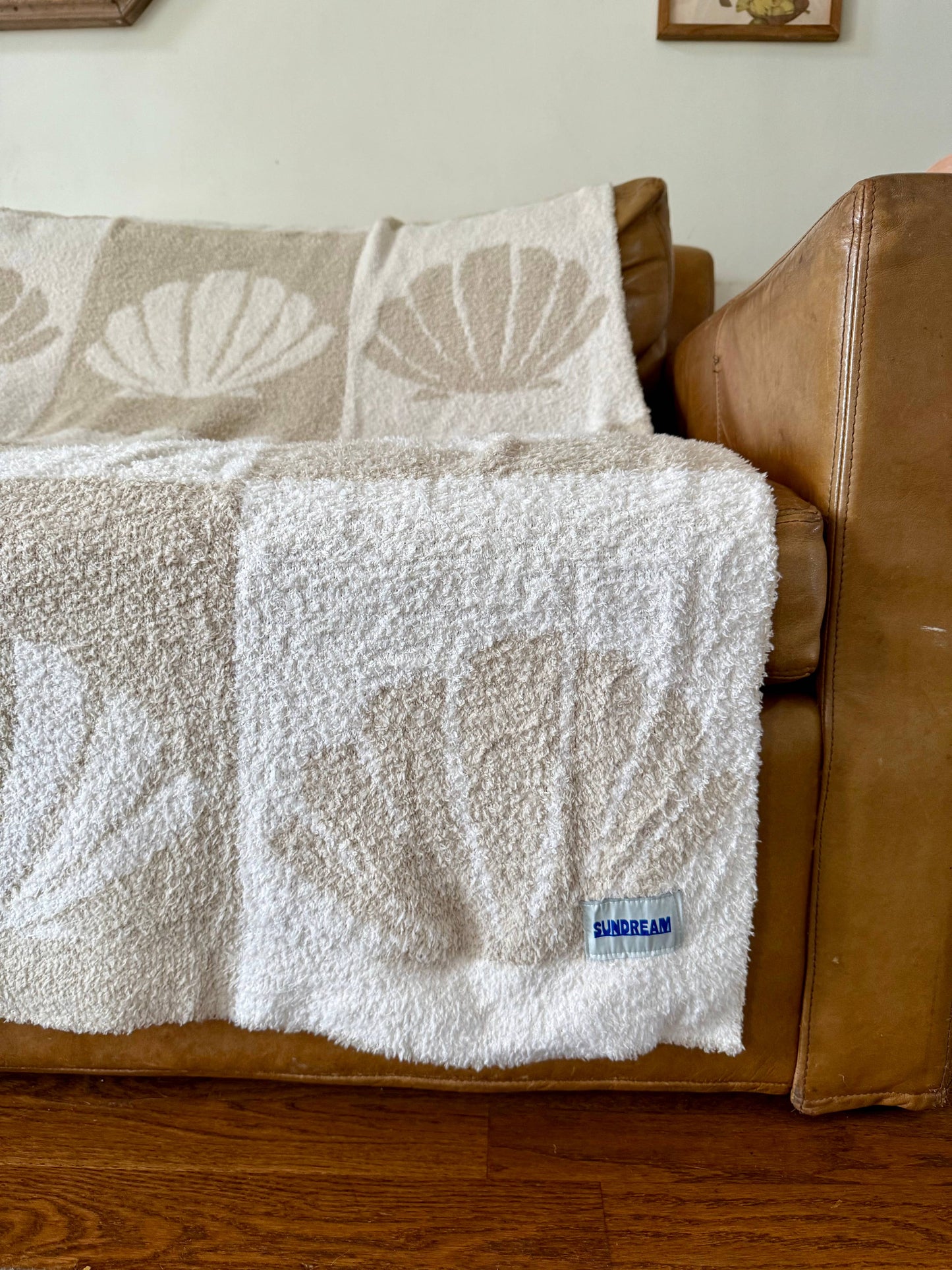 ShellCheck Plush Throw - Sand + Tan