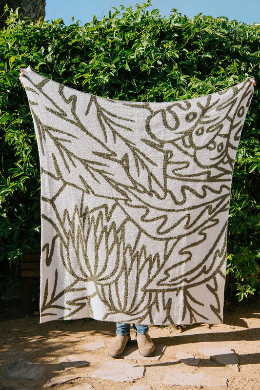 Canopy Plush Throw - Vintage Green
