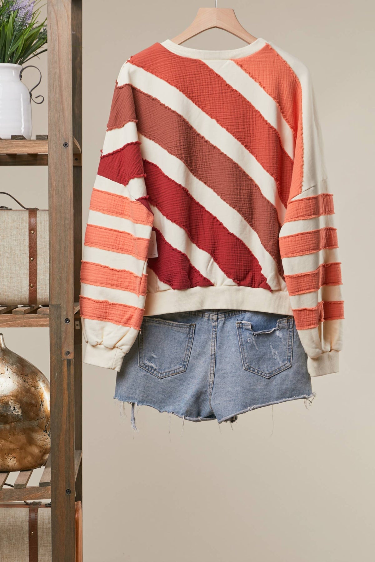 Textured Diagonal Stripe Patchwork Sweatshirt