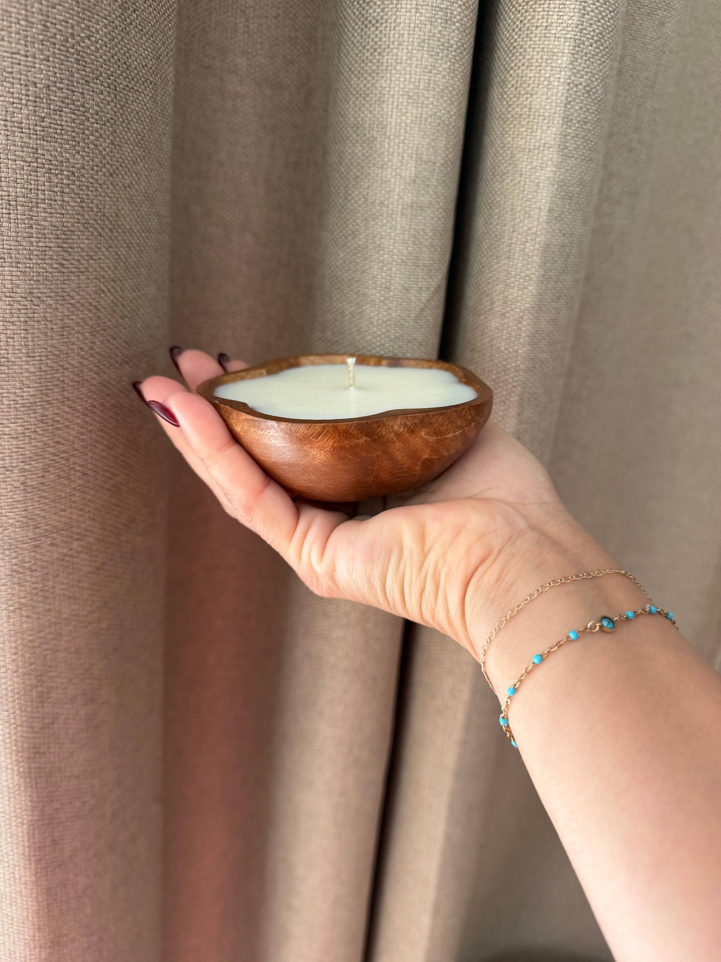 Flower shaped wood bowl candles