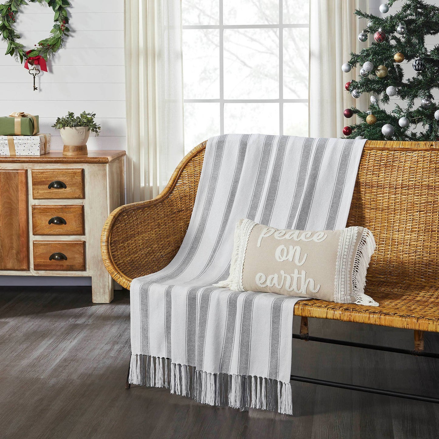 Grace Grain Sack Stripe Woven Throw 50x60