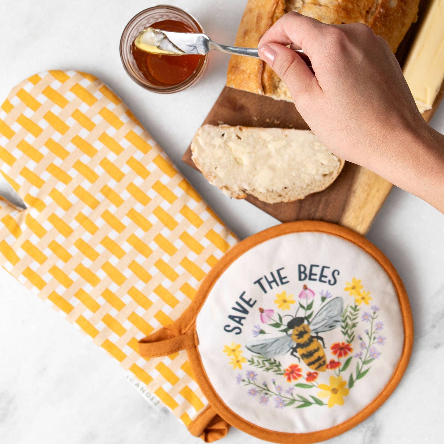 Save The Bees Pot Holder Set