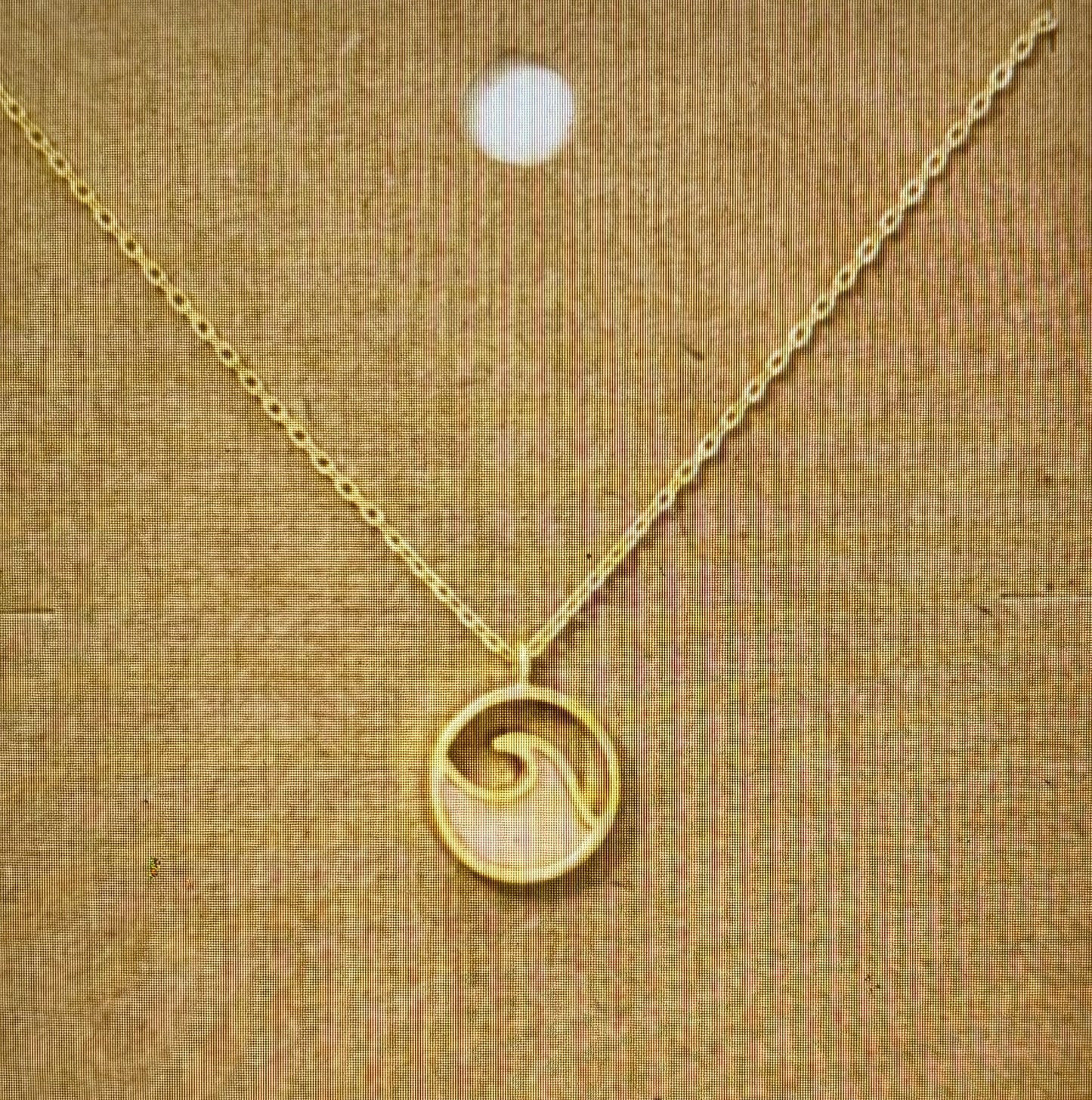 Round Wave Coin Pendant Pink