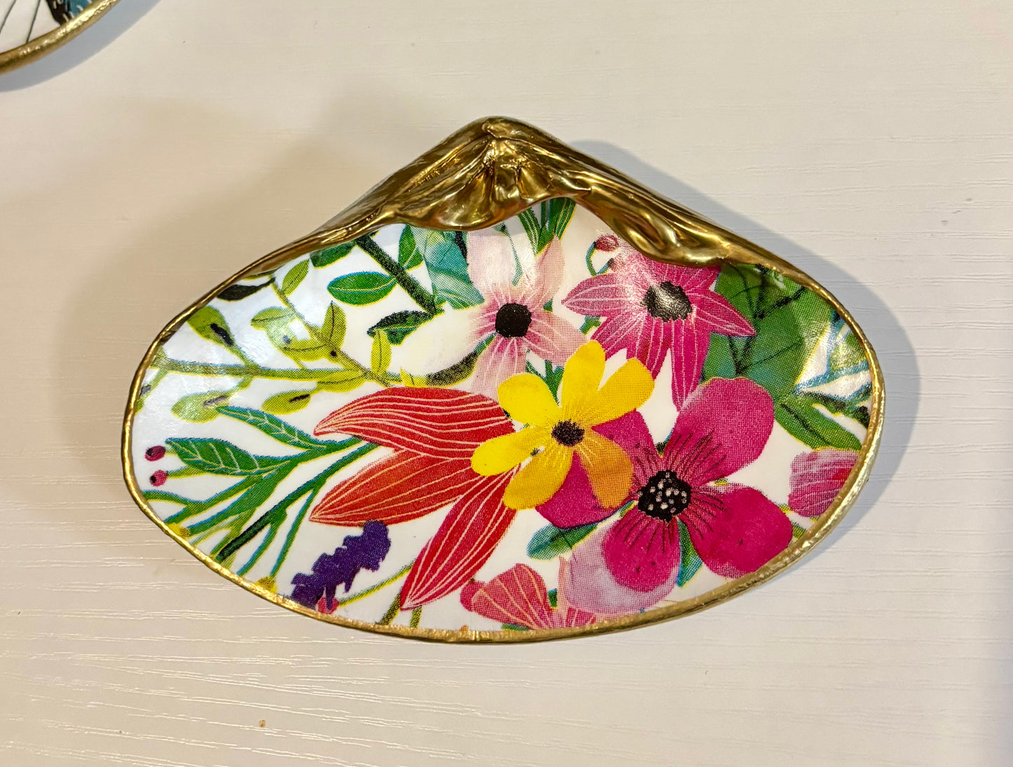 Shell Art - Pink Floral
