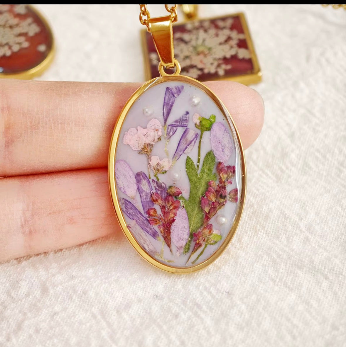 Pressed Wildflower Necklace - Lavender