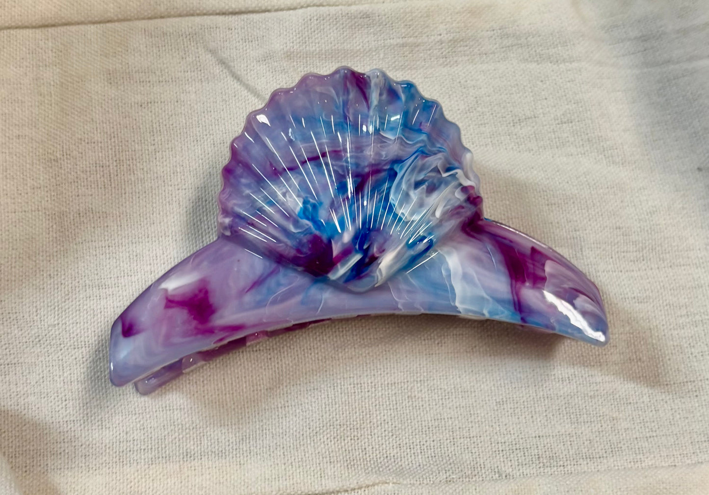 Clamshell Hair Clip Claw Purple Blue