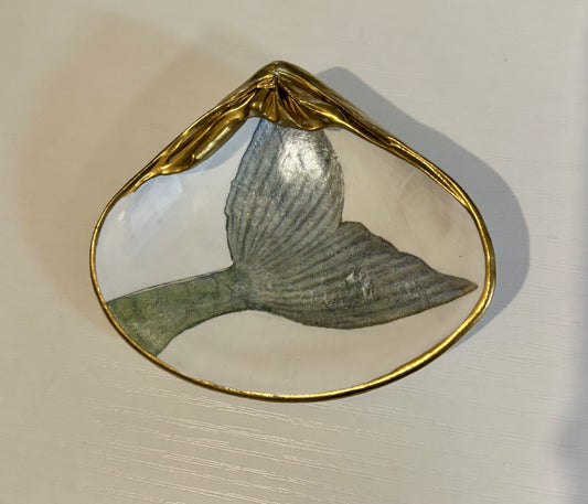 Shell Art - Whale Tail