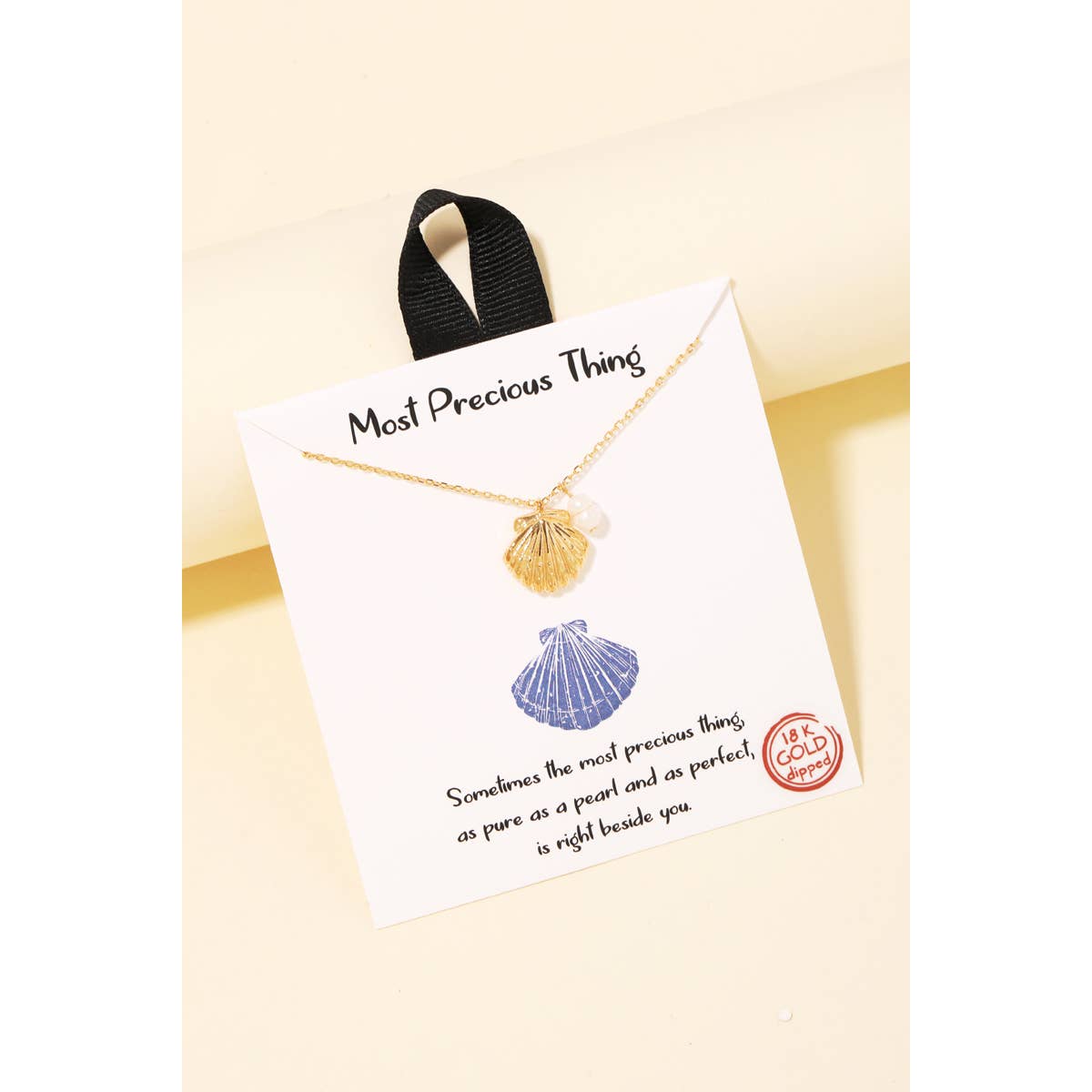 Seashell Clam Pendant Necklace