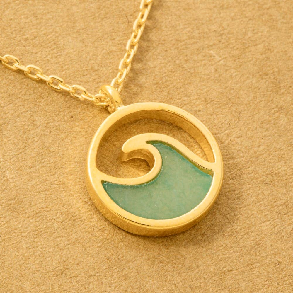 Round Wave Coin Pendant Necklace