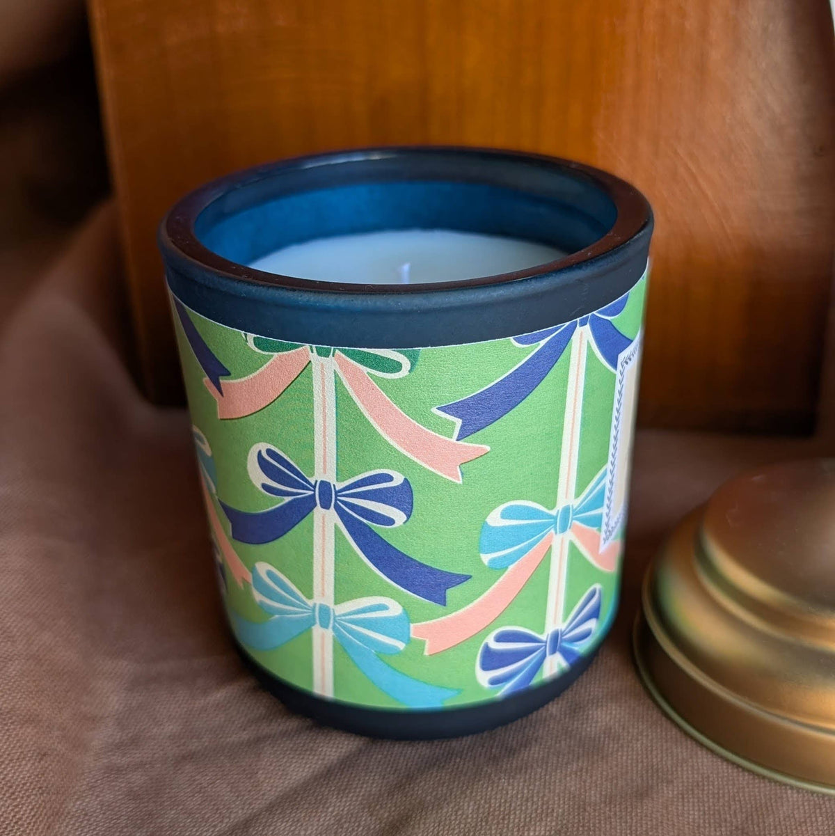 Gift Wrap Candle - Limited Edition Bows