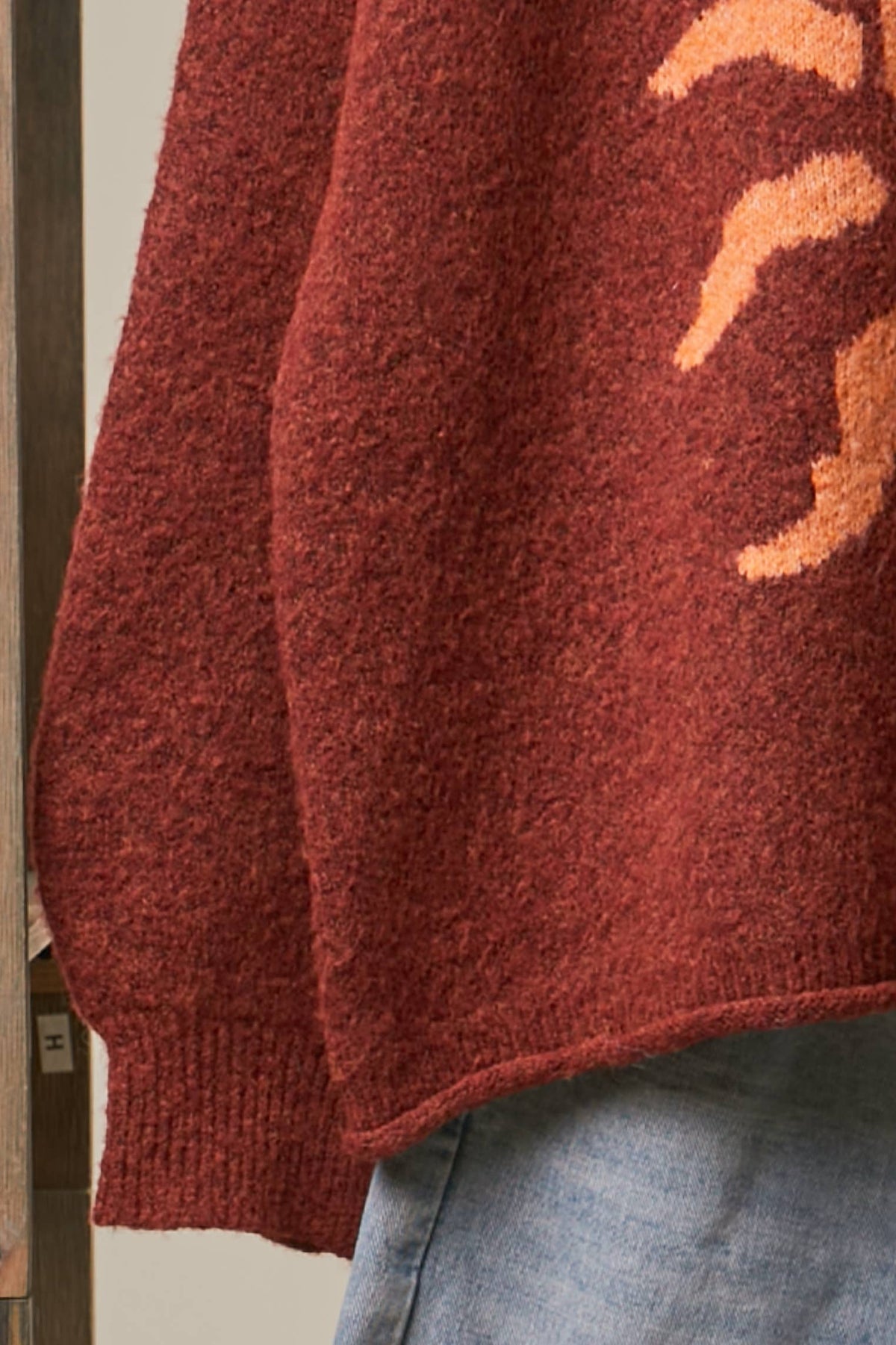 Spiral Sun Graphic Knit Sweater – Rust